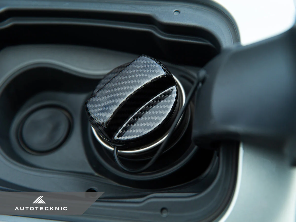 AutoTecknic Dry Carbon Competition Fuel Cap Cover - G29 Z4