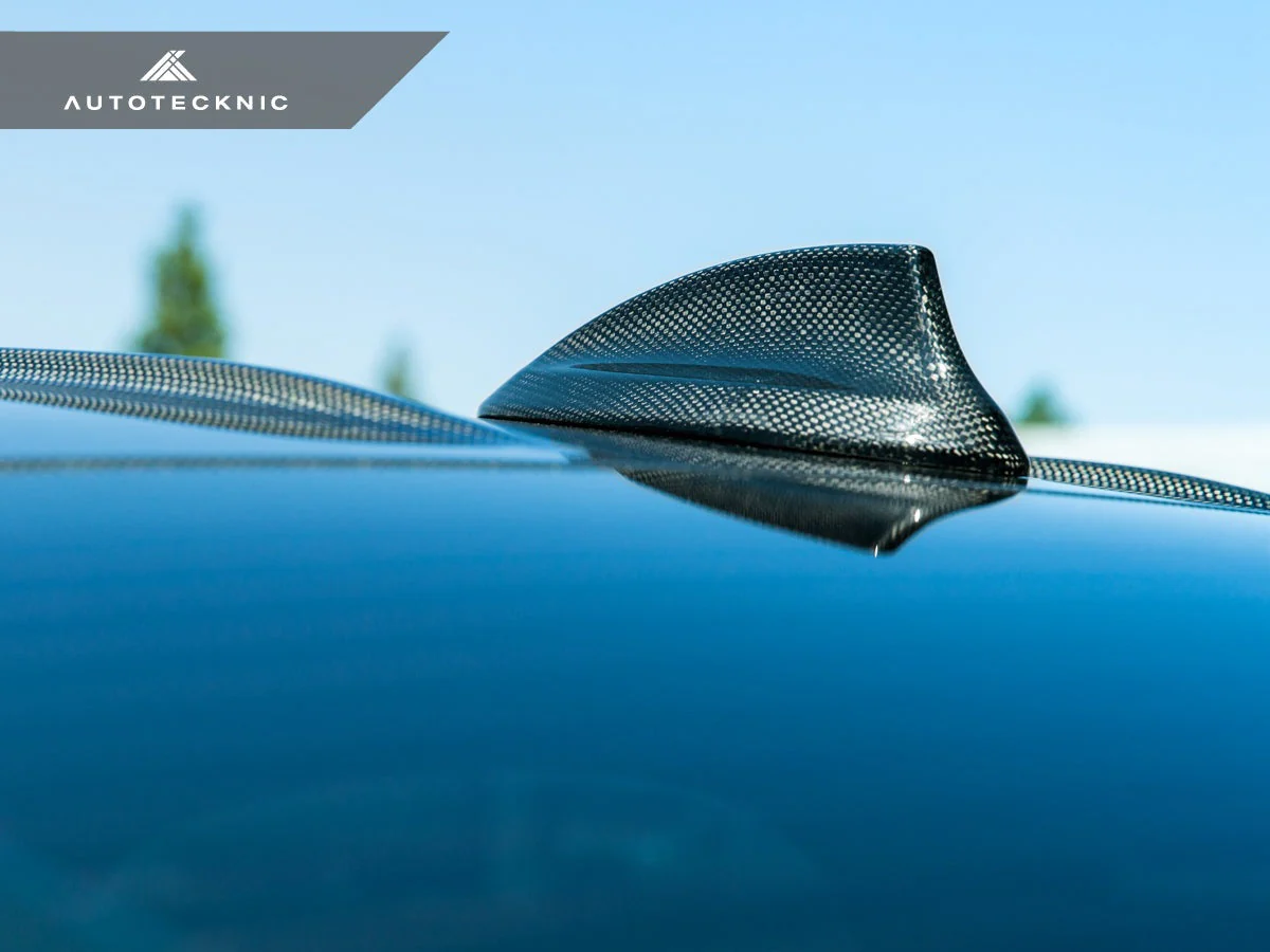 AutoTecknic Dry Carbon Roof Antenna Cover - G42 2-Series - Image 2