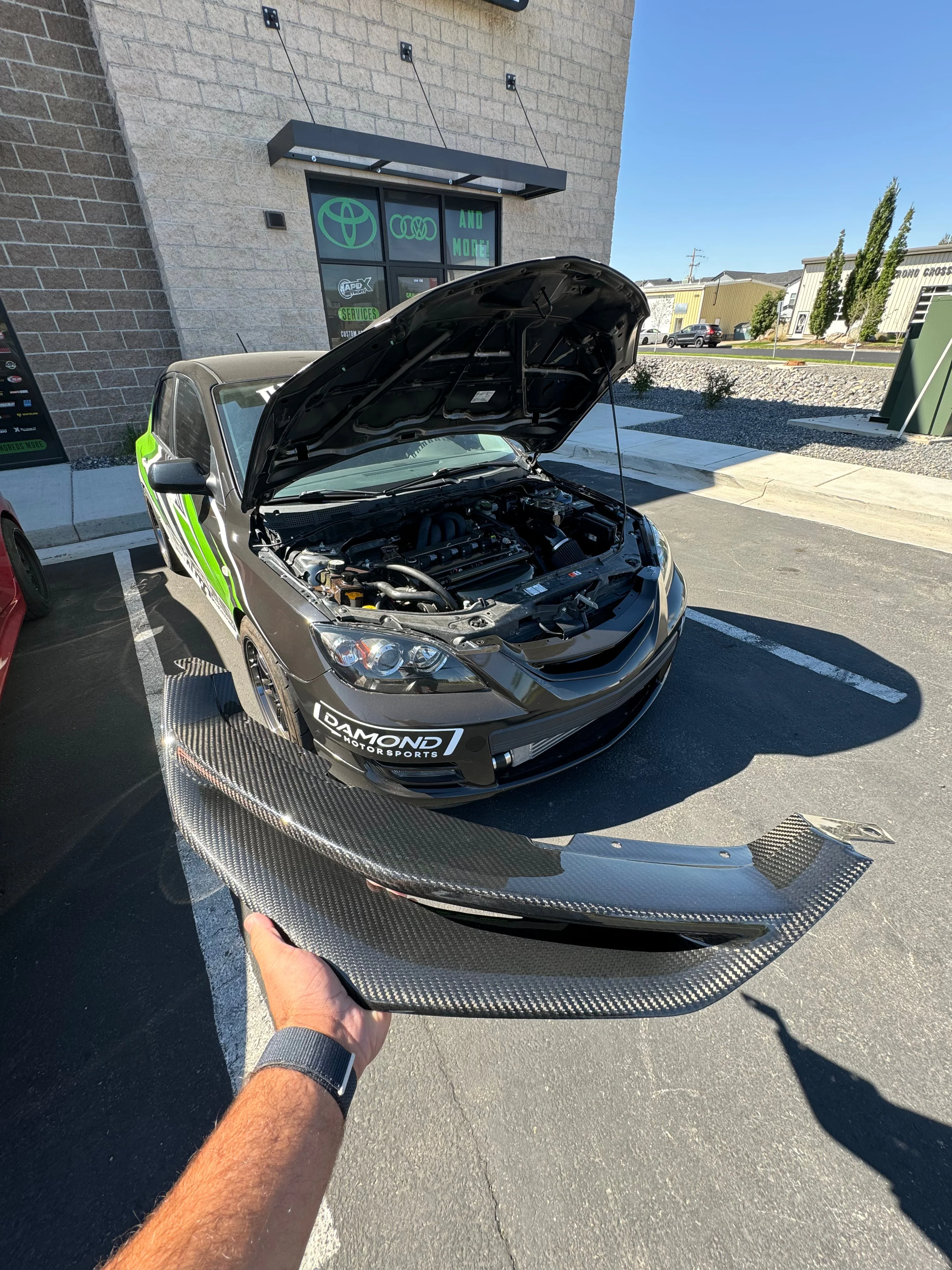 Gravedigger 07-09 Mazdaspeed 3 Carbon Fiber Badgeless Grille by Graveyard Performance - Image 3