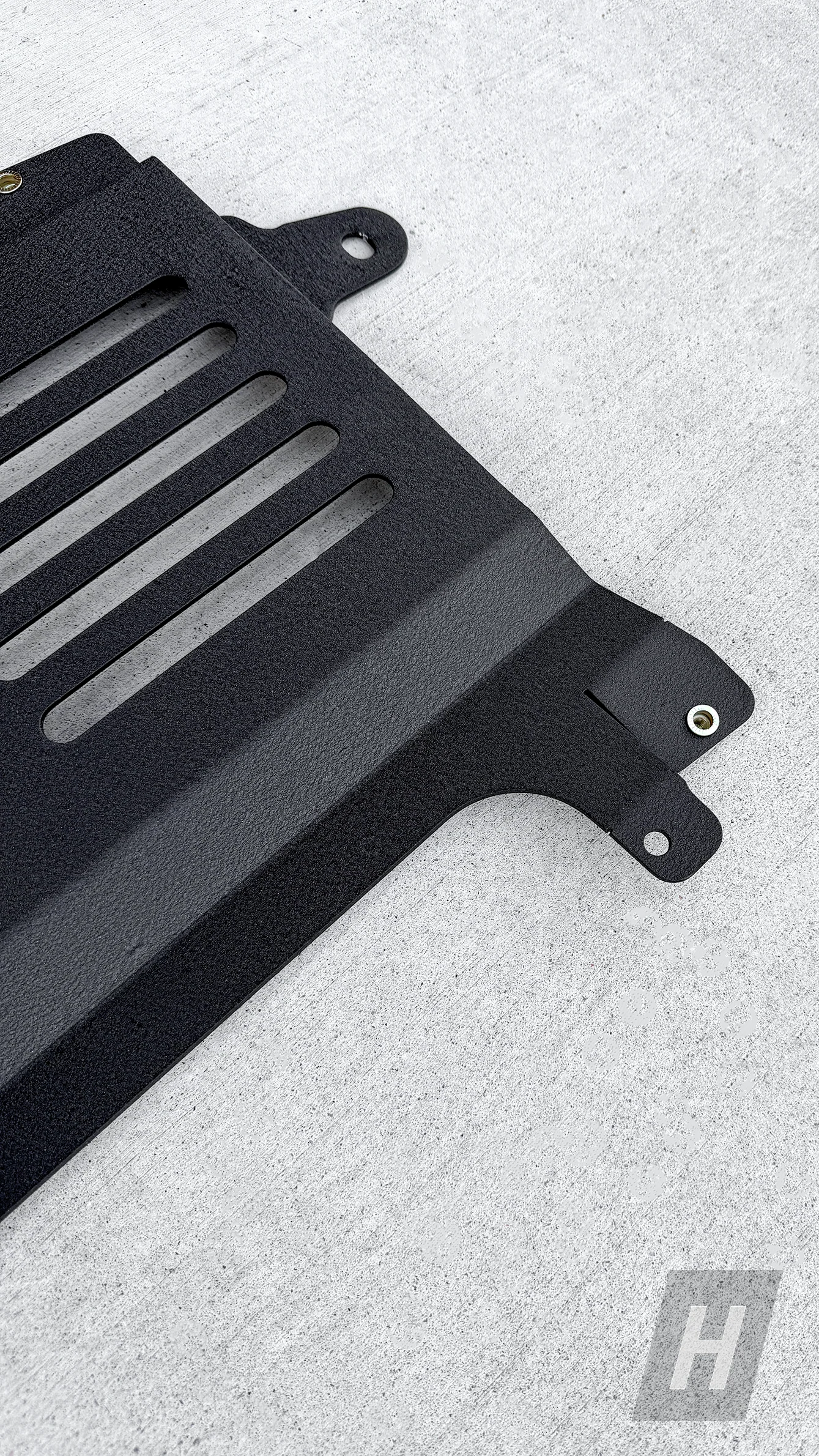 HM S55 Oil Cooler Skid Plate - F80 M3 | F82 / F83 M4 - Image 4