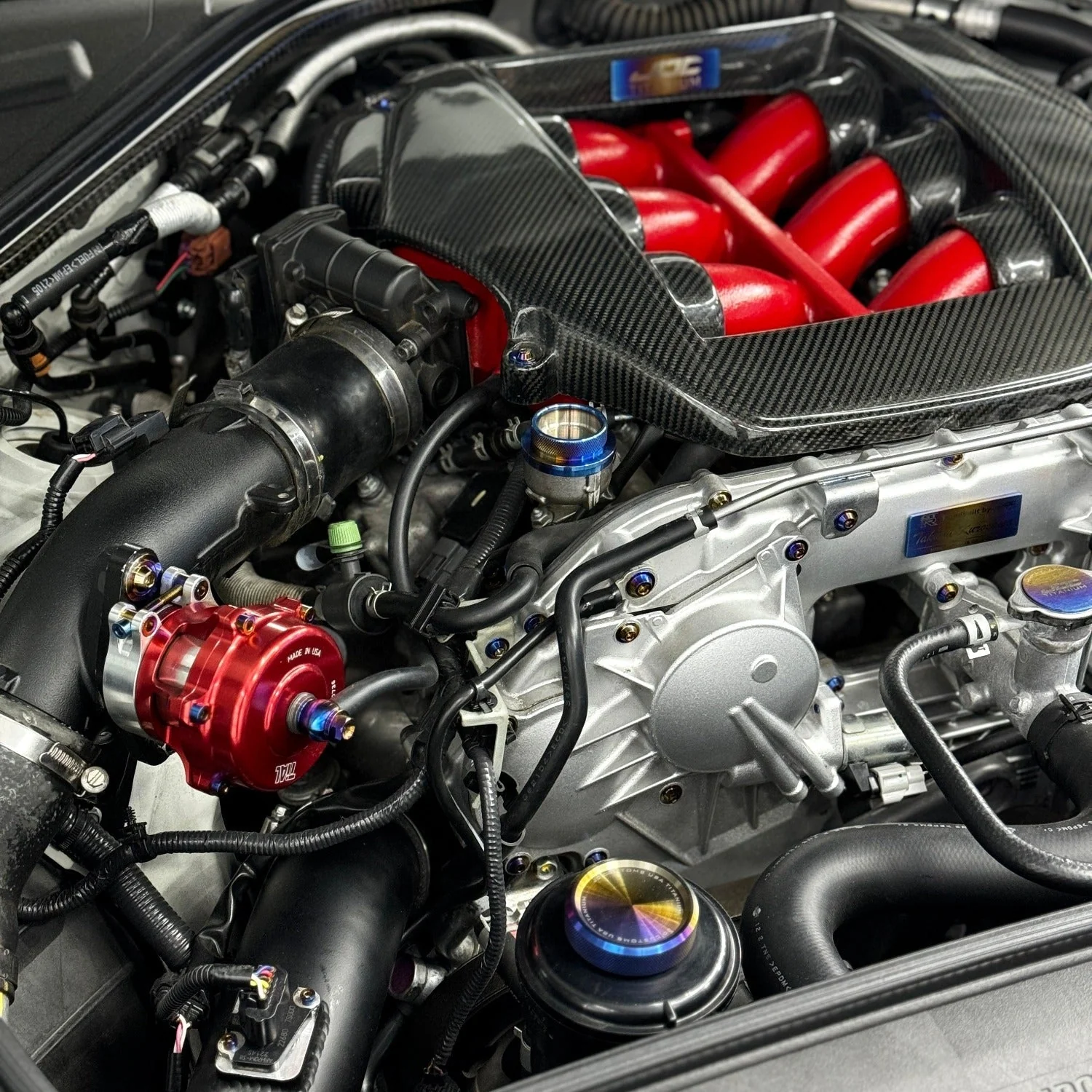 JDC Titanium Oil Cap | Nissan R35 GT-R / Multiple Nissan Applications) - Image 4
