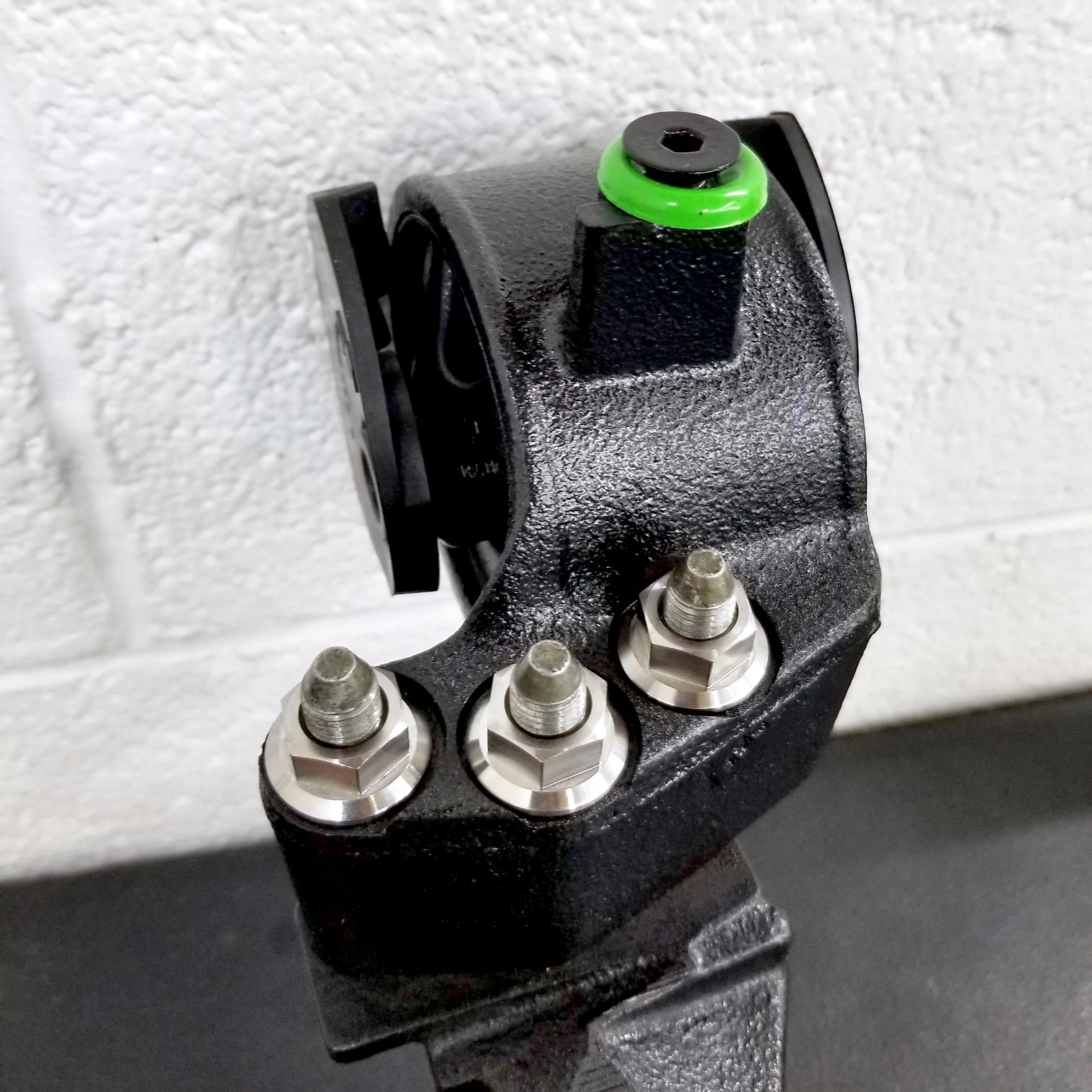 JDC Titanium Passenger Side Motor Mount Hardware Kit | Evo 7/8/9 - Image 8