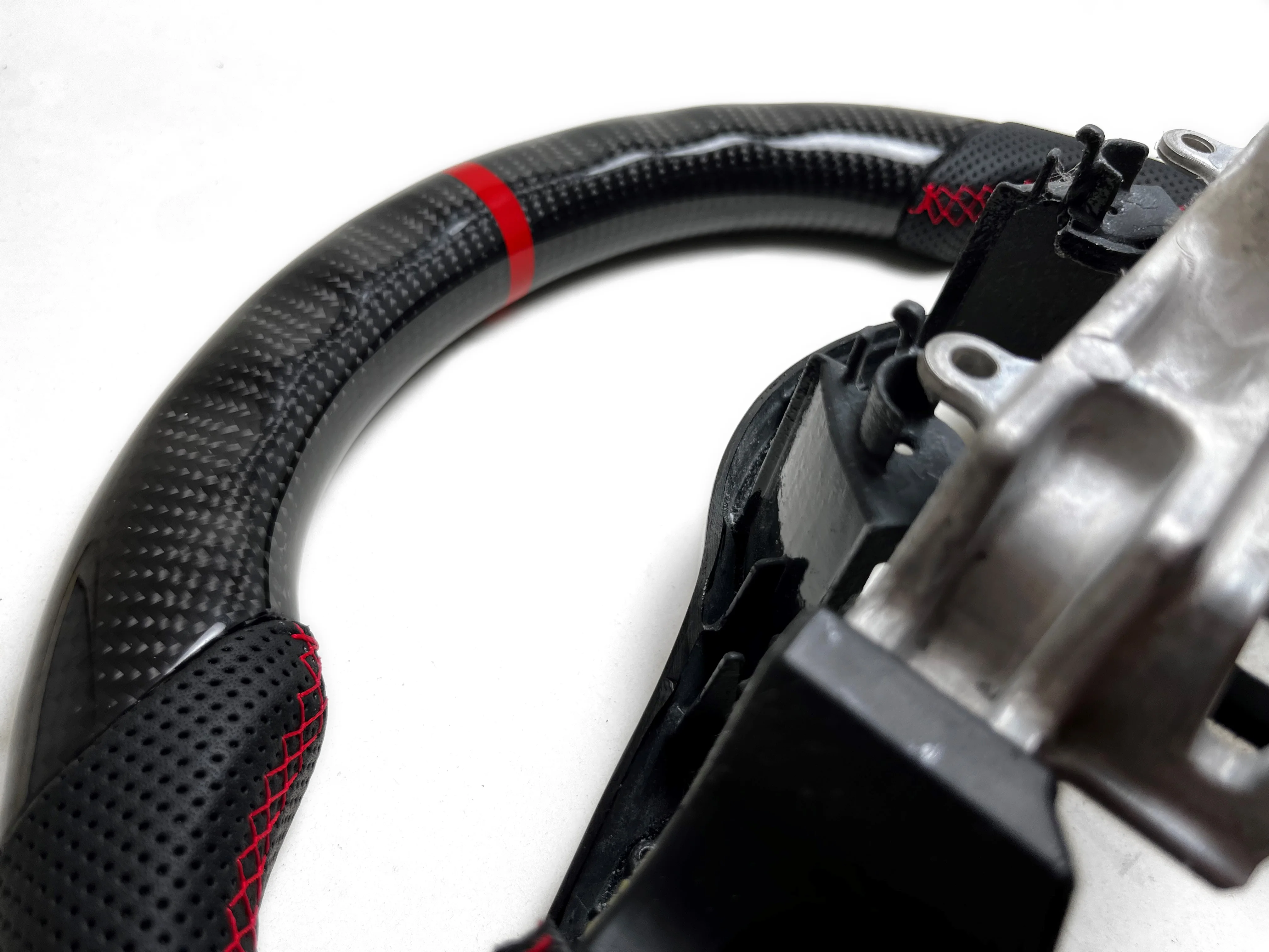 Mitsubishi EVO X Carbon Fiber Steering Wheel Option 2 - Image 4