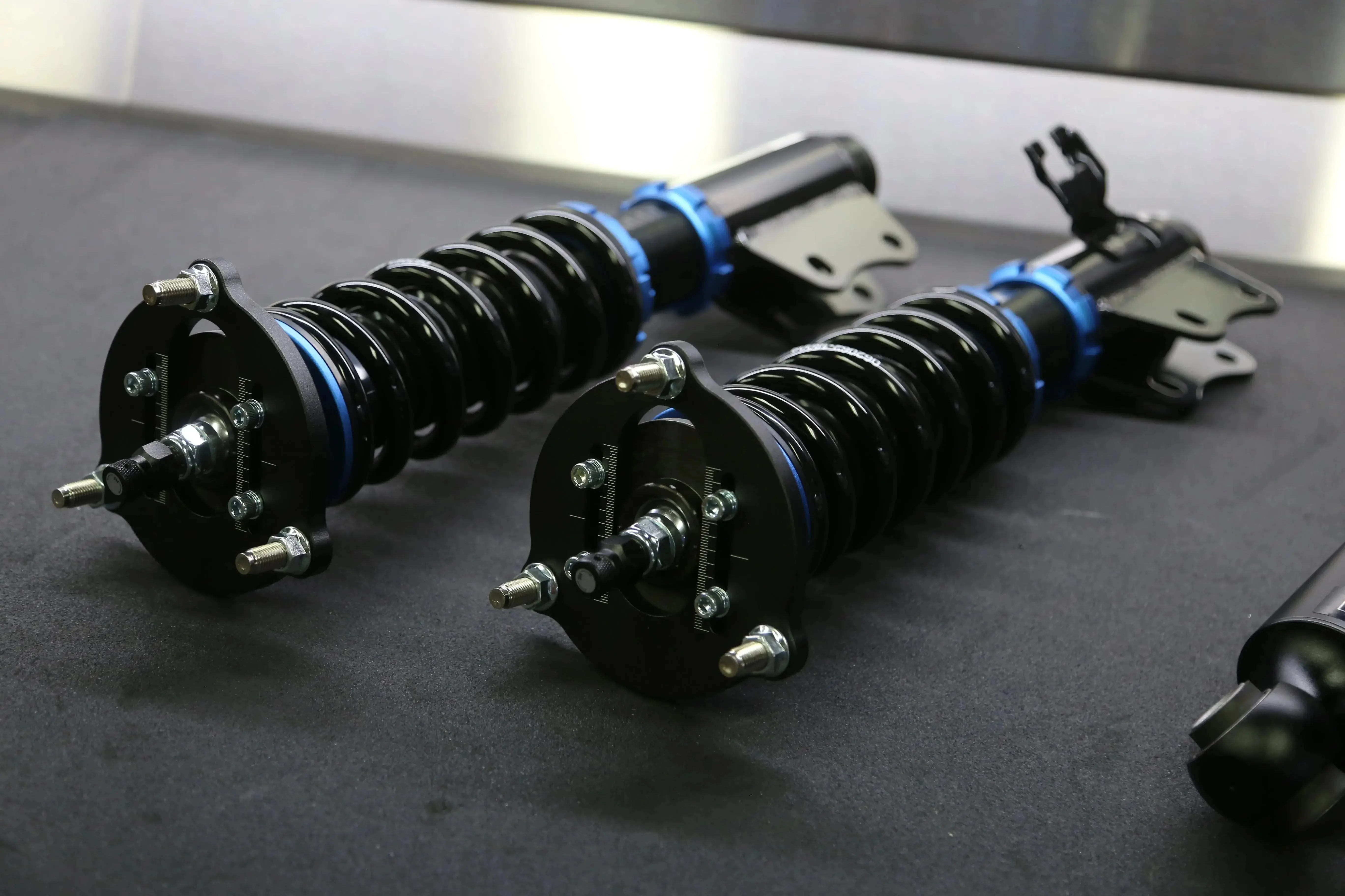 Nissan 240SX/180SX 89-98 (S13) Innovative Series Coilover - Image 3