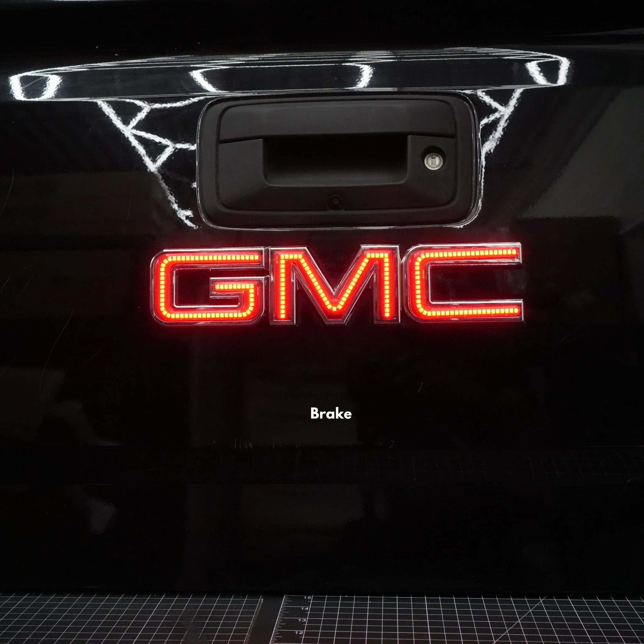 Rear Tailgate: GMC LED Emblem - Image 6